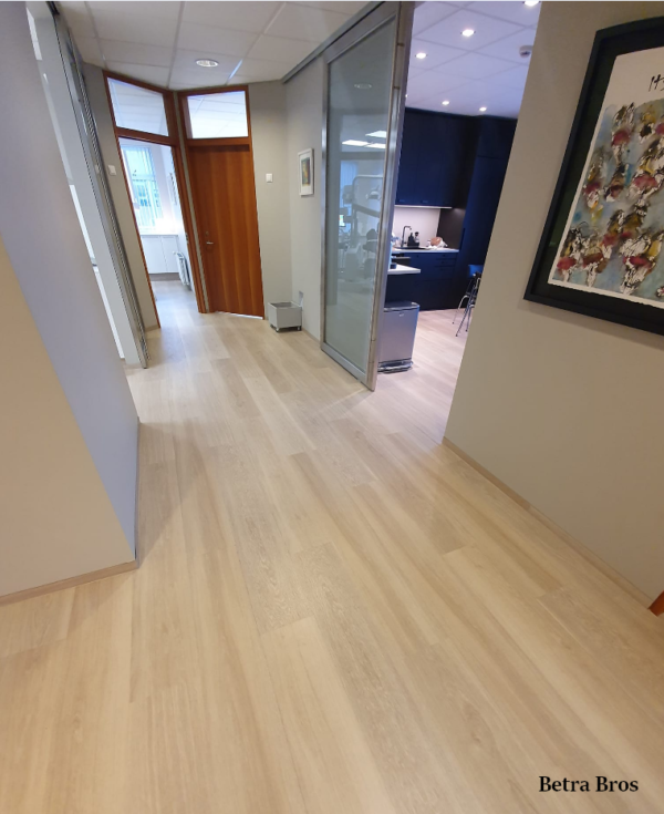 Van Gogh Neutral Brushed Oak VGW126T Niðurlímt